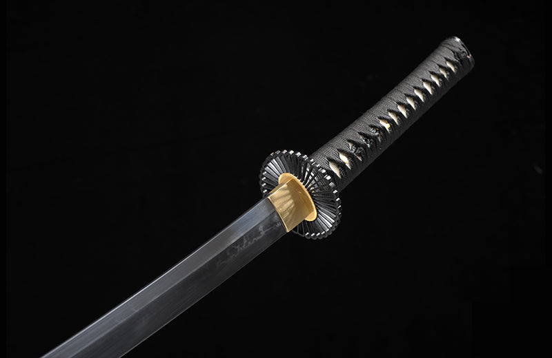 High-Carbon Steel Katana with Clay-Tempering & Green Scabbard