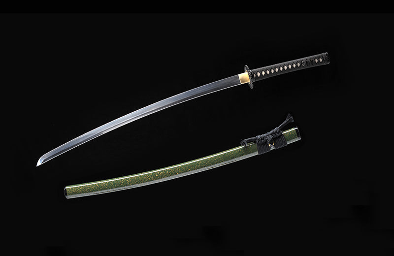 High-Carbon Steel Katana with Clay-Tempering & Green Scabbard