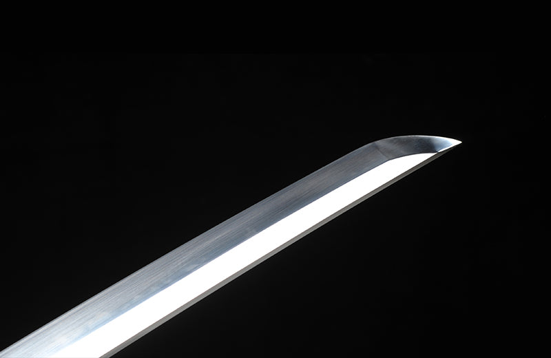 High-Carbon Steel Katana with Clay-Tempering & Green Scabbard
