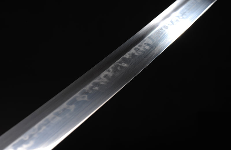 High-Carbon Steel Katana with Clay-Tempering & Green Scabbard