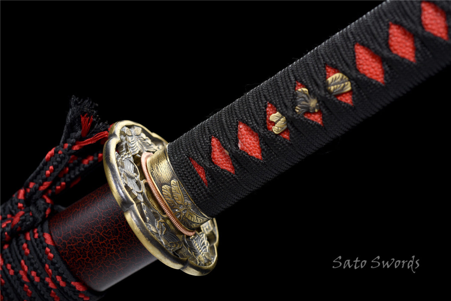 Fully Hand Forged Katana Clay-Tempered Blade Butterfly Tsuba